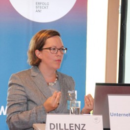 Datenschutz als strategische Möglichkeit begreifen – Interview mit Andrea Dillenz.