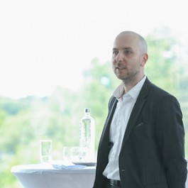 Rechtliche Herausforderungen für die Kreislaufwirtschaft: Interview mit Dr. Christian Richter-Schöller